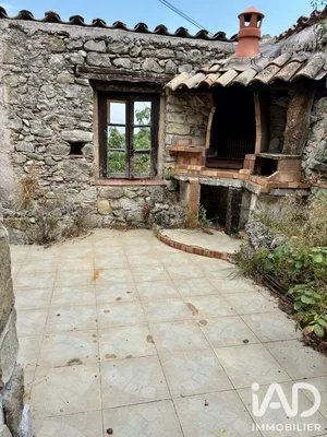 Village house in Le Mas (06910)