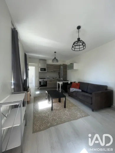 Apartment in Reims (51100)