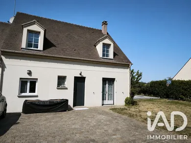 Traditional house in Senlis (60300)