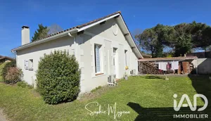Maison traditionnelle à Ychoux (40160)
