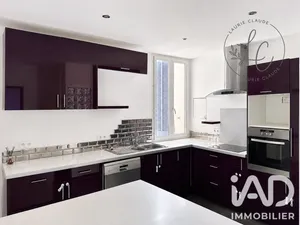Apartment in Toulon (83000)