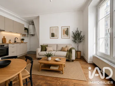 Apartment in Paris (75010)