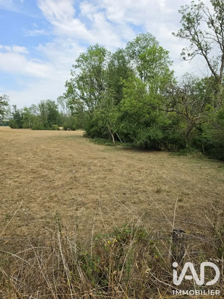 Terrain à Langres (52200) · 39 000 €