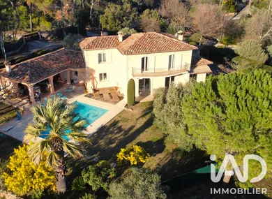 House in La Motte (83920)