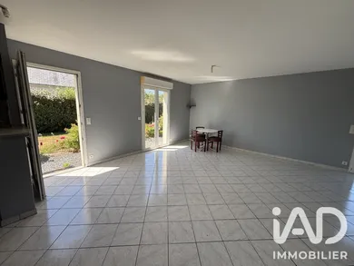 Detached house in Marigny (50570)
