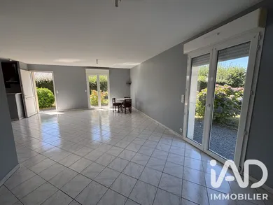 Detached house in Marigny (50570)