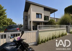 Maison traditionnelle à Dun-sur-Meuse (55110)