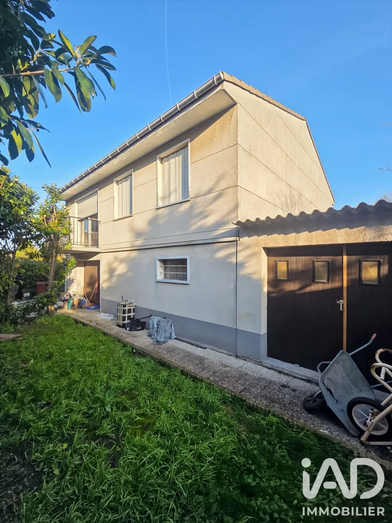 Maison 4 pièces 109 m² · à Chelles · 109 m² · 259 000 €