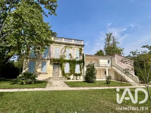 Immeuble à Avignon (84140)