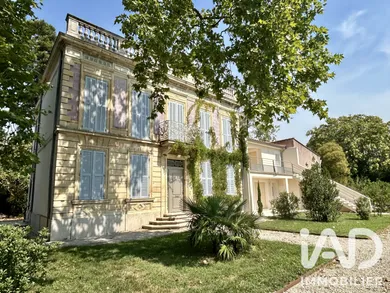 Immeuble à Avignon (84140)