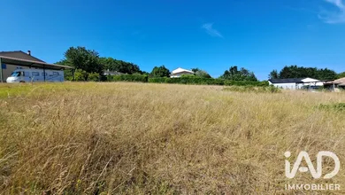 Building plot in Saint-Astier (24110)