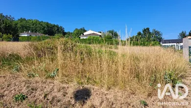 Building plot in Saint-Astier (24110)