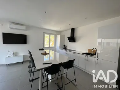 Immeuble à Le Grau-du-Roi (30240)