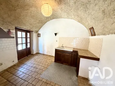 Maison de village à Saint-Victor-la-Coste (30290)