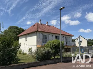 Maison traditionnelle à Monts (37260)