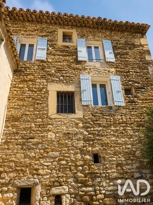 Village house in Visan (84820)