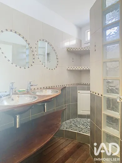 Appartement à Sainte-Geneviève-des-Bois (91700)