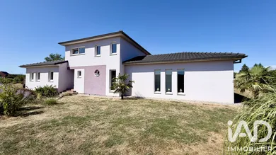 Traditional house in Hultehouse (57820)