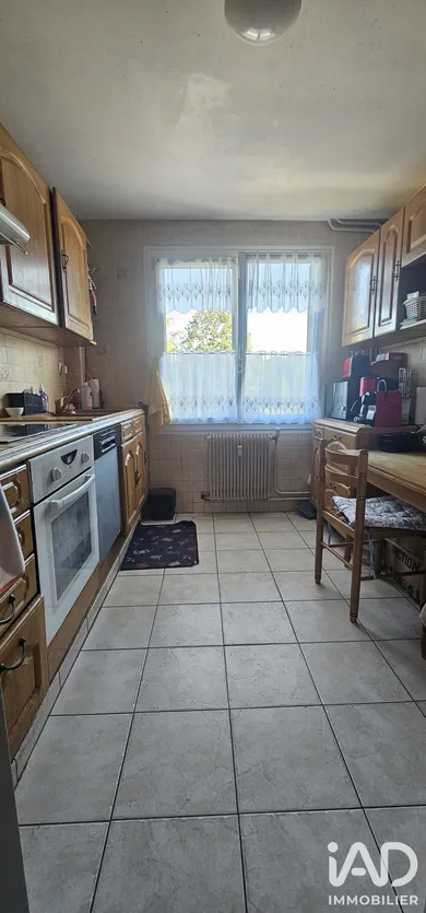 Apartment in Chantilly (60500)