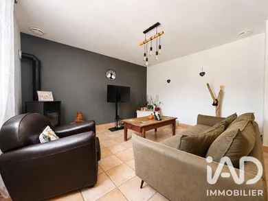 Traditional house in Rochefort-du-Gard (30650)
