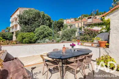 Appartement à Hyères (83400)