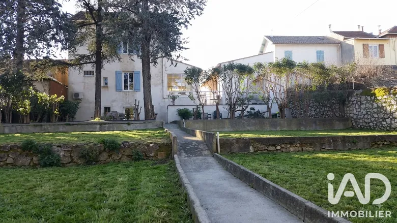 Maison 7 pièces 167 m² · à Marseille · 166,6 m² · 707 200 €