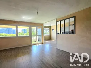 Apartment in Angers (49000)