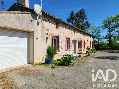 Longère à Saint-Paul-du-Bois (49310)