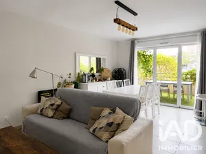 Apartment in Saint-Raphaël (83700)
