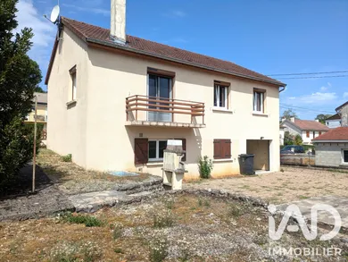Detached house in Nogent (52800)