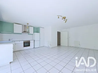 Apartment in Lens (62300)