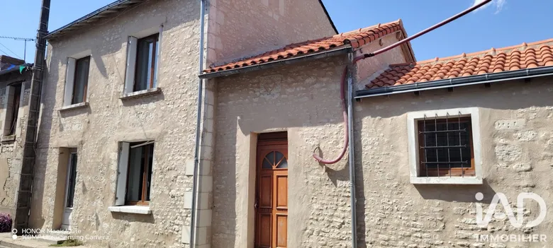 Maison 3 pièces 93 m² · à Saint-Christophe · 93 m² · 75 000 €