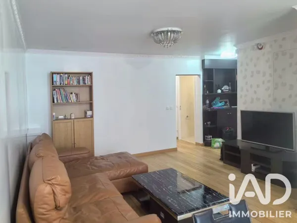 Appartement à Saint-Denis (93210) photo 2