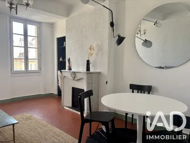 Apartment in Toulon (83000)