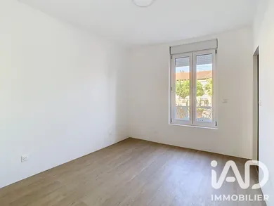 Townhouse in Fère-Champenoise (51230)