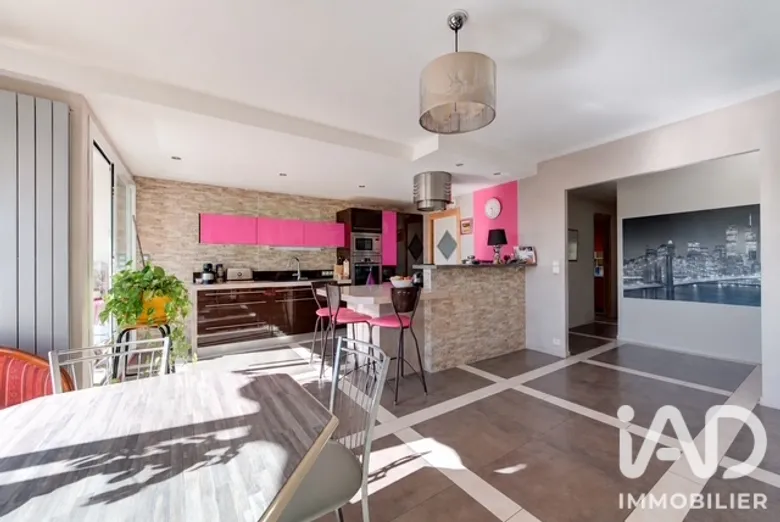 Appartement 4 pièces 81 m² · à Tours · 81 m² · 195 000 €