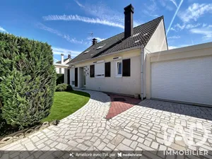 Maison traditionnelle à Vert-Saint-Denis (77240)