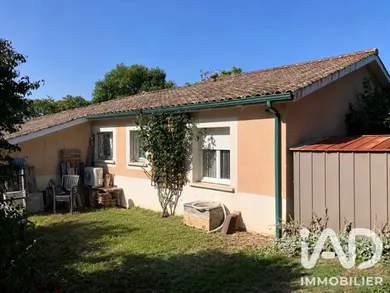 Traditional house in Coux et Bigaroque-Mouzens (24220)