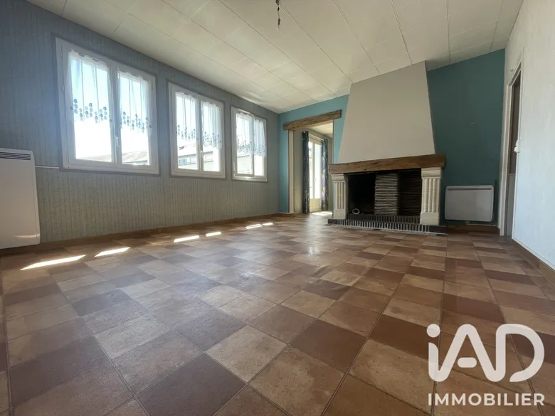 Appartement 5 pièces 97 m² · à Rives-en-Seine · 97 m² · 187 000 €