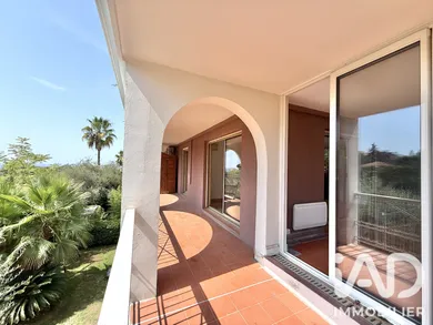 Apartment in Nice (06100)