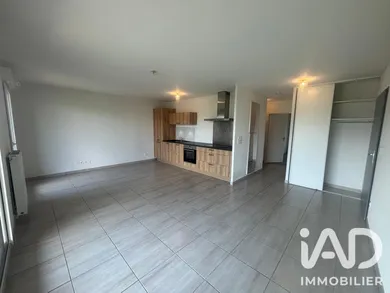 Appartement à Chevigny-Saint-Sauveur (21800)