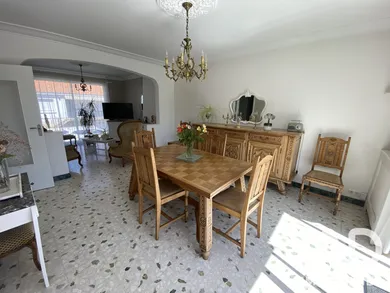 House in Essarts-en-Bocage (85140)