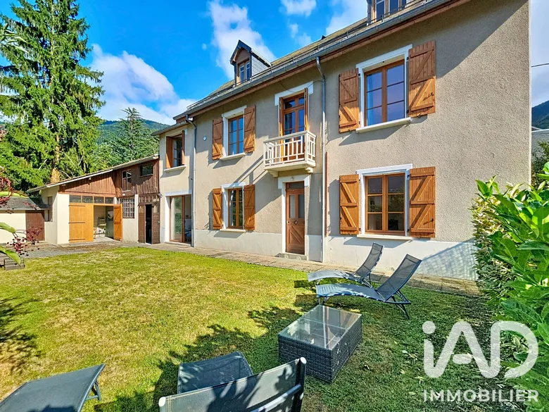 Maison 5 pièces 115 m² · à Bagnères-de-Luchon · 115 m² · 415 000 €