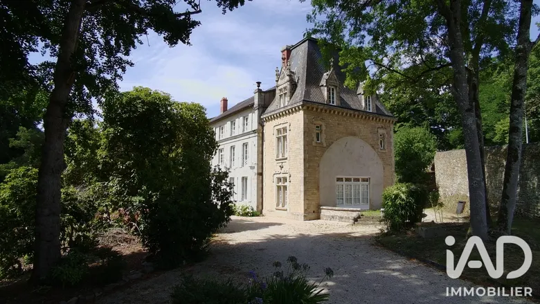 Maison 21 pièces 694 m² · à Guingamp · 694 m² · 1 300 000 €