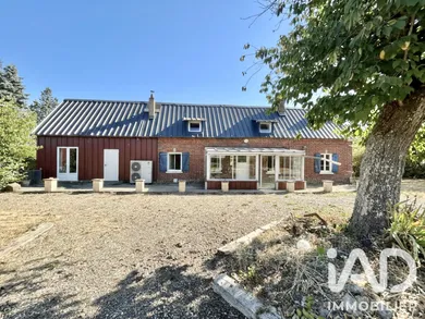 House in Les Baux-de-Breteuil (27160)