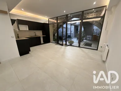 Appartement à Clermont-Ferrand (63100)