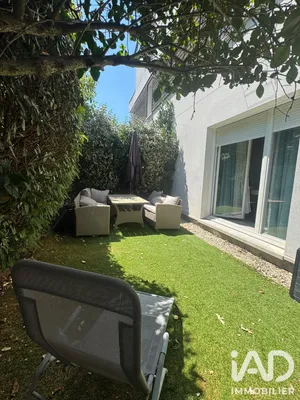 Appartement à Sainte-Geneviève-des-Bois (91700)