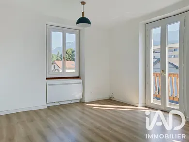 Appartement à La Roche-sur-Foron (74800)