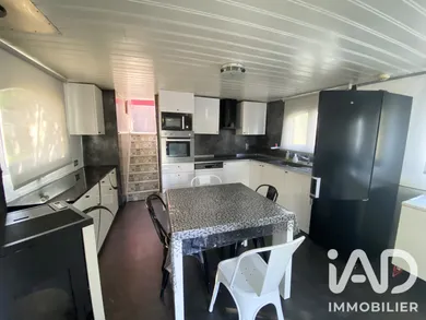 Péniche à Colombiers (34440)