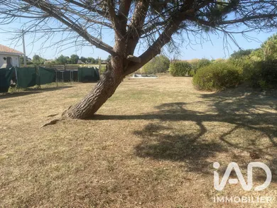 Building plot in Beychac-et-Caillau (33750)